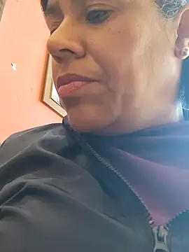 Snapshot of Molly_newman6 chatting on March 27, 2026, 12:39 pm Molly newman6 online show from March 27, 2026, 12:39 pm