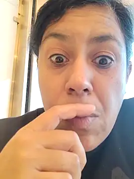 Snapshot of Molly_newman6 chatting on November 4, 2025, 4:33 pm Molly newman6 online show from November 4, 2025, 4:33 pm