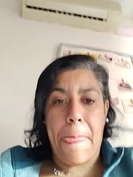 Snapshot of Molly_newman6 chatting on March 29, 2026, 2:08 pm Molly newman6 online show from March 29, 2026, 2:08 pm