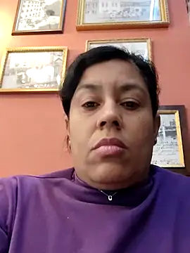 Snapshot of Molly_newman6 chatting on November 1, 2025, 1:38 pm Molly newman6 online show from November 1, 2025, 1:38 pm