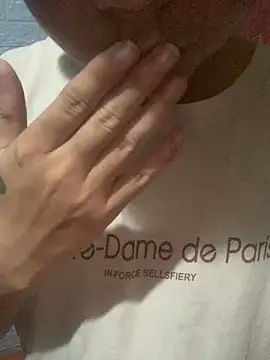 OwingLibra online show from November 12, 2025, 2:21 pm