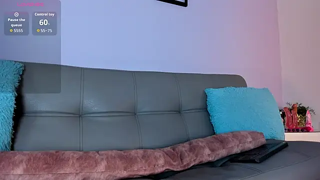 Snapshot of sofiaa_snoww chatting on November 29, 2025, 11:16 pm sofiaa snoww online show from November 29, 2025, 11:16 pm