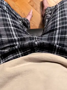 MrandMrsHaze online show from February 8, 2026, 3:59 am