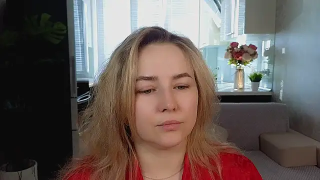 Mira Mermayd online show from April 11, 2026, 1:13 am