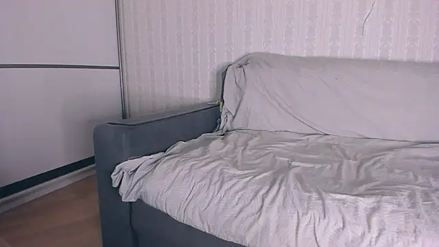 Jessica Rubatte online show from December 16, 2025, 7:34 am