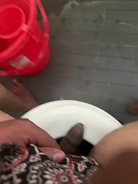 kkkr23456 online show from February 14, 2026, 5:07 am