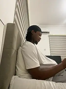 finefinance online show from October 7, 2025, 3:46 pm