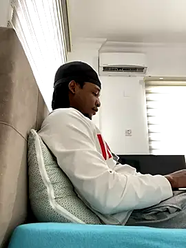 finefinance online show from October 25, 2025, 5:06 am