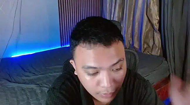 Snapshot of xsweetasian69x chatting on January 17, 2025, 4:57 pm xsweetasian69x online show from January 17, 2025, 4:57 pm