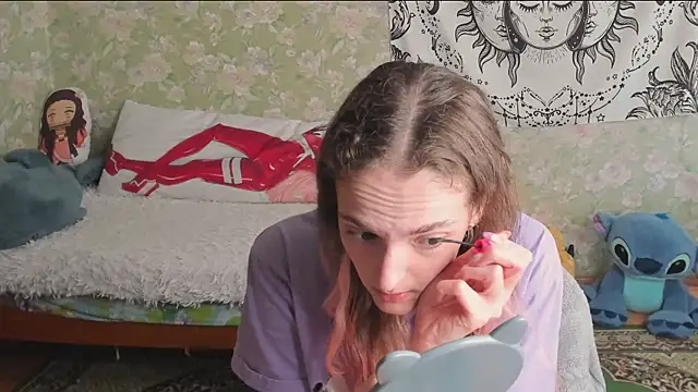 Cutie Adelia online show from May 28, 2026, 5:15 am