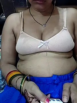 Snapshot of Diya_143 chatting on May 15, 2026, 7:12 pm Diya 143 online show from May 15, 2026, 7:12 pm