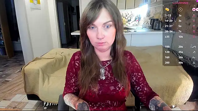 Snapshot of StacyTigerr chatting on November 19, 2025, 11:21 am StacyTigerr online show from November 19, 2025, 11:21 am