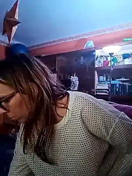 Snapshot of Dettybitch40 chatting on November 7, 2025, 8:46 pm Dettybitch40 online show from November 7, 2025, 8:46 pm