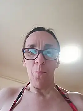 Dettybitch40 online show from February 14, 2026, 10:26 am