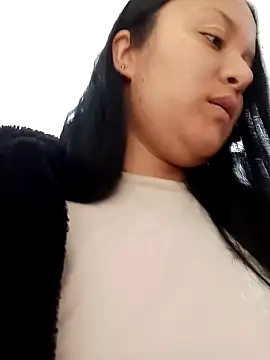 Snapshot of Arisha34 chatting on February 3, 2025, 12:47 pm Arisha34 online show from February 3, 2025, 12:47 pm