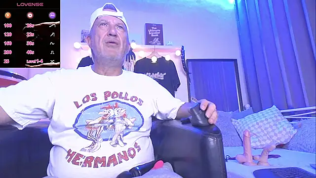 Snapshot of openminddaddy chatting on March 22, 2025, 2:05 am openminddaddy online show from March 22, 2025, 2:05 am