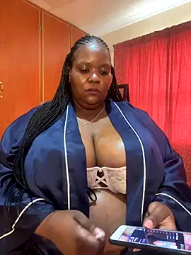 Michyboldy online show from November 18, 2025, 6:06 am