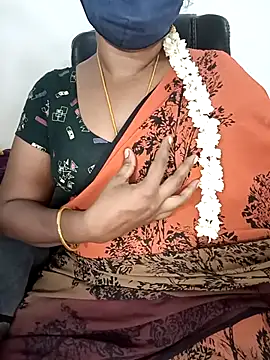 Snapshot of Tamil-hotwife chatting on October 12, 2025, 6:20 pm Tamil-hotwife online show from October 12, 2025, 6:20 pm