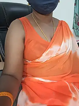 Snapshot of Tamil-hotwife chatting on June 1, 2026, 6:51 pm Tamil-hotwife online show from June 1, 2026, 6:51 pm