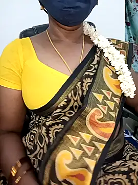 Snapshot of Tamil-hotwife chatting on May 26, 2026, 4:16 pm Tamil-hotwife online show from May 26, 2026, 4:16 pm