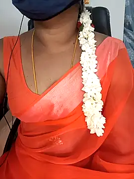 Snapshot of Tamil-hotwife chatting on October 15, 2025, 4:48 pm Tamil-hotwife online show from October 15, 2025, 4:48 pm