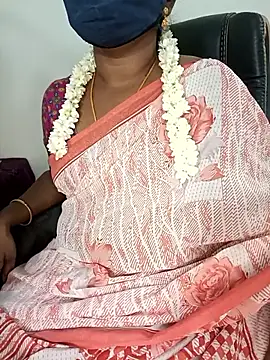 Snapshot of Tamil-hotwife chatting on October 10, 2025, 5:03 pm Tamil-hotwife online show from October 10, 2025, 5:03 pm