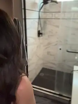 Fiona Kent  online show from March 1, 2026, 12:54 am