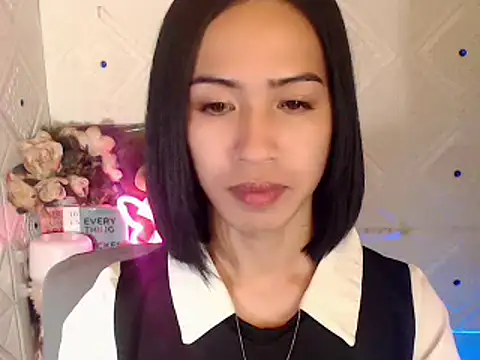 Lemonadexxx online show from February 27, 2025, 3:37 pm