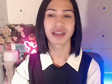 Lemonadexxx online show from February 26, 2025, 1:22 pm