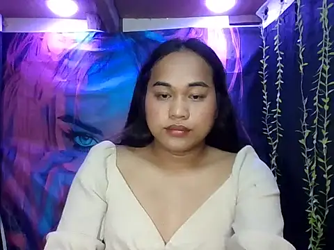 Snapshot of bettina_love chatting on November 25, 2025, 6:08 pm bettina love online show from November 25, 2025, 6:08 pm