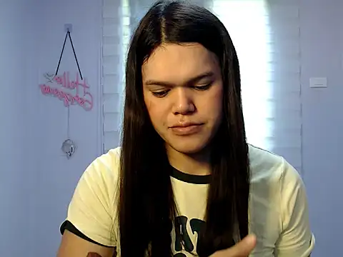 Miss Ivanawolf online show from May 3, 2026, 3:33 am
