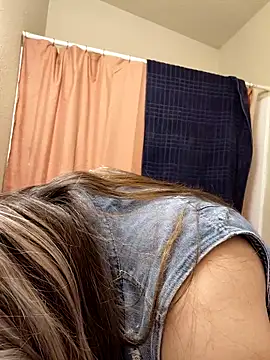 bootiebby online show from March 4, 2026, 10:34 am