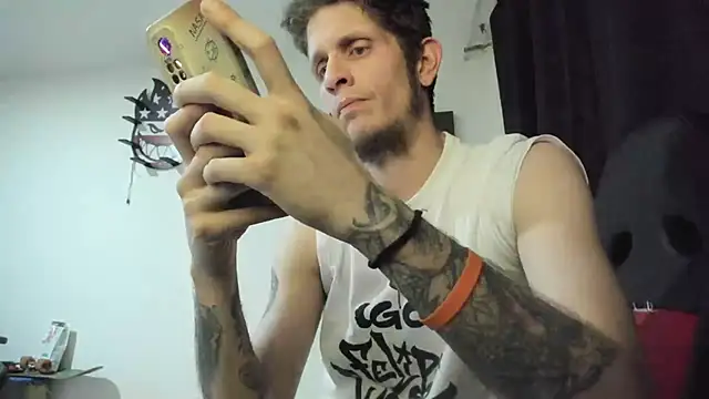 Jeff Waltonxh online show from December 21, 2025, 4:58 am