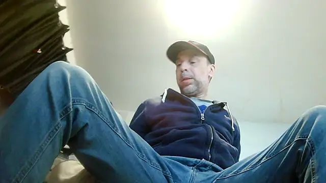 Snapshot of Wolfeman74 chatting on June 19, 2026, 7:52 pm Wolfeman74 online show from June 19, 2026, 7:52 pm