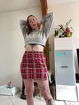 Snapshot of Daisy_Michto_Officiel chatting on March 14, 2025, 2:19 pm Daisy Michto Officiel online show from March 14, 2025, 2:19 pm