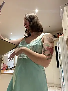 Snapshot of Daisy_Michto_Officiel chatting on February 28, 2025, 10:20 am Daisy Michto Officiel online show from February 28, 2025, 10:20 am