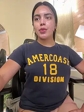 Snapshot of HotstuffCherrySummer chatting on March 17, 2025, 11:42 am HotstuffCherrySummer online show from March 17, 2025, 11:42 am