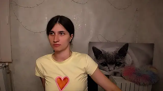 MaryEm976 online show from May 21, 2026, 8:12 am