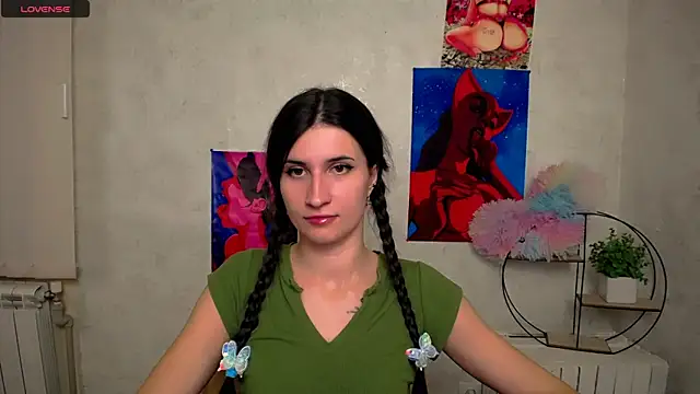 Snapshot of MaryEm976 chatting on November 10, 2025, 1:38 pm MaryEm976 online show from November 10, 2025, 1:38 pm