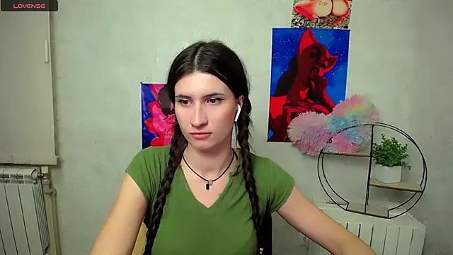 Snapshot of MaryEm976 chatting on November 30, 2025, 12:17 pm MaryEm976 online show from November 30, 2025, 12:17 pm