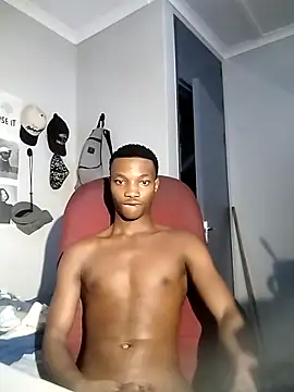 Lue3333 online show from April 17, 2026, 12:02 am