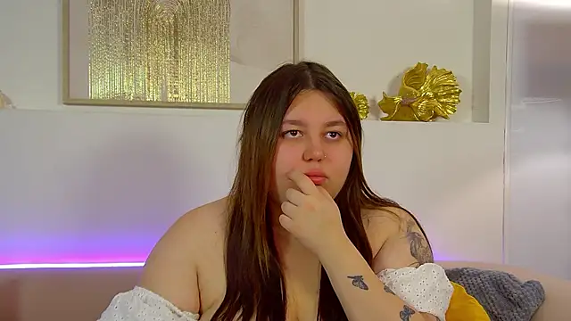 Snapshot of LillianKim chatting on September 26, 2025, 6:37 pm LillianKim online show from September 26, 2025, 6:37 pm