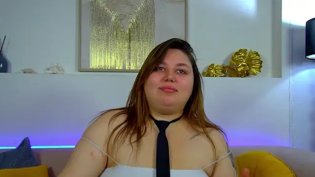 Snapshot of LillianKim chatting on October 17, 2025, 6:43 pm LillianKim online show from October 17, 2025, 6:43 pm