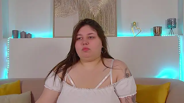 Snapshot of LillianKim chatting on March 10, 2025, 6:34 pm LillianKim online show from March 10, 2025, 6:34 pm