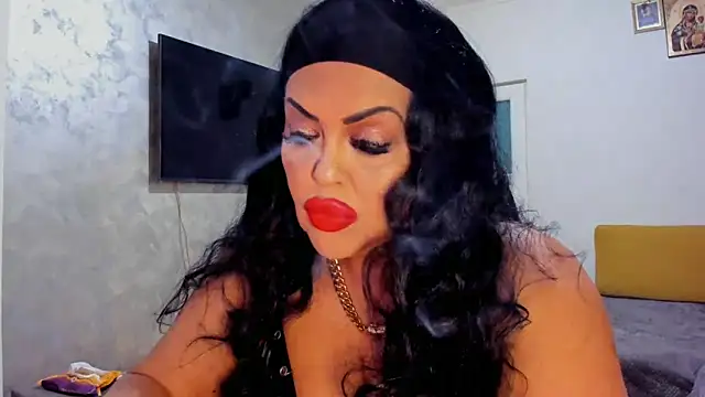 Snapshot of Brendaxx1 chatting on November 29, 2025, 10:43 pm Brendaxx1 online show from November 29, 2025, 10:43 pm