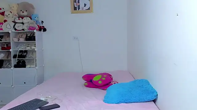 Snapshot of sweetnia chatting on November 27, 2025, 1:33 pm sweetnia online show from November 27, 2025, 1:33 pm