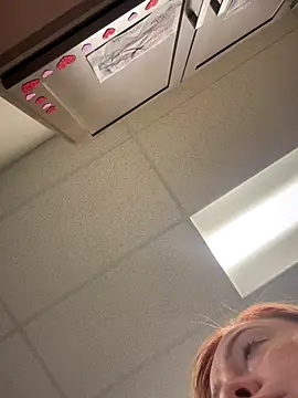 Snapshot of cinnatitties chatting on September 8, 2025, 6:29 pm cinnatitties online show from September 8, 2025, 6:29 pm