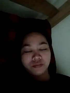 Snapshot of Hotbaby_1523 chatting on July 15, 2026, 2:40 am Hotbaby 1523 online show from July 15, 2026, 2:40 am