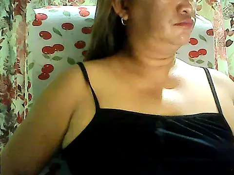 hott scarlett online show from April 2, 2026, 12:12 pm