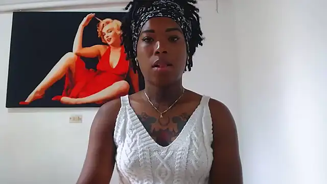 Snapshot of khendraDab chatting on September 14, 2025, 8:31 pm khendraDab online show from September 14, 2025, 8:31 pm